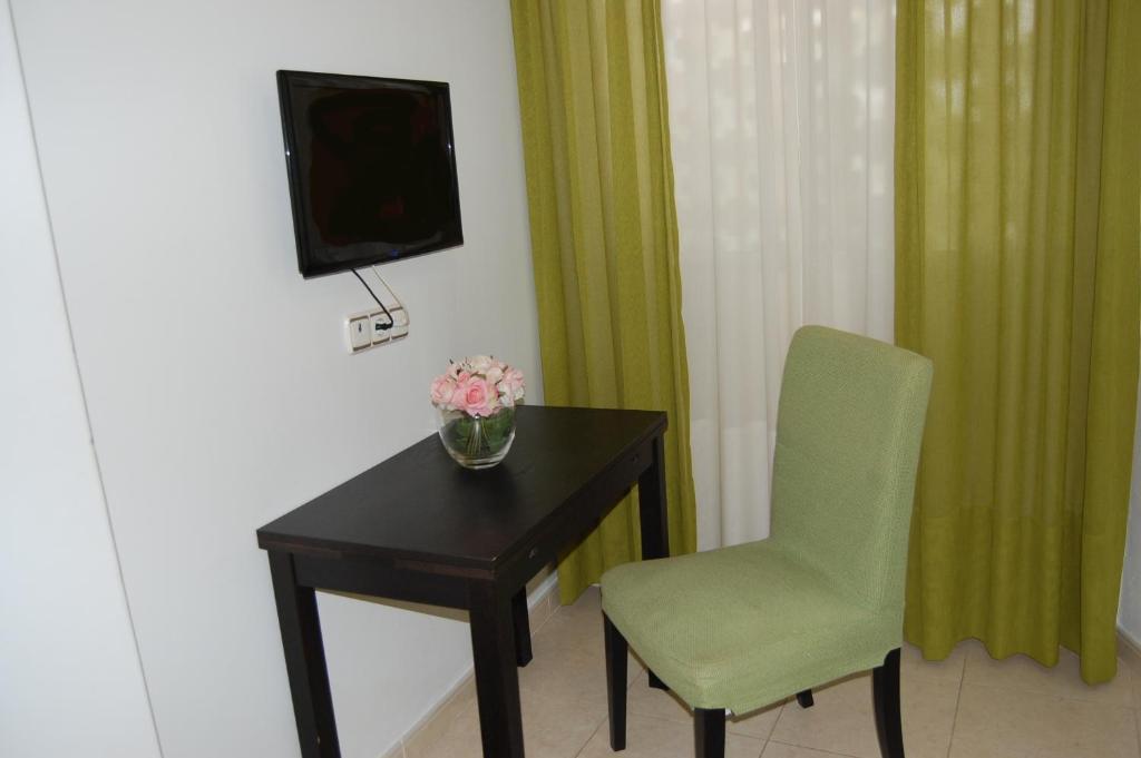 Hostal Juan De Austria II Aguadulce  Pokoj fotografie