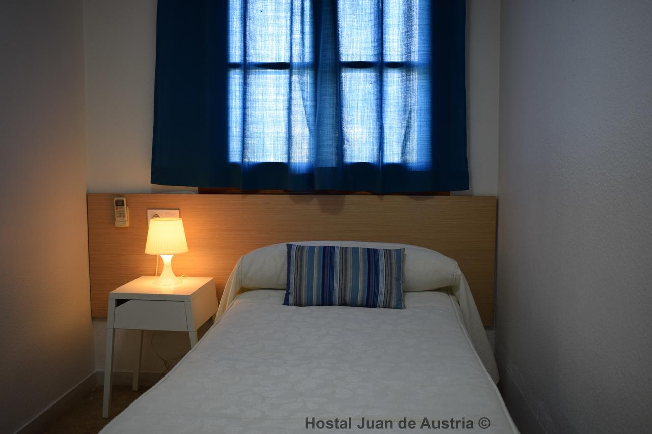 Hostal Juan De Austria II Aguadulce  Pokoj fotografie